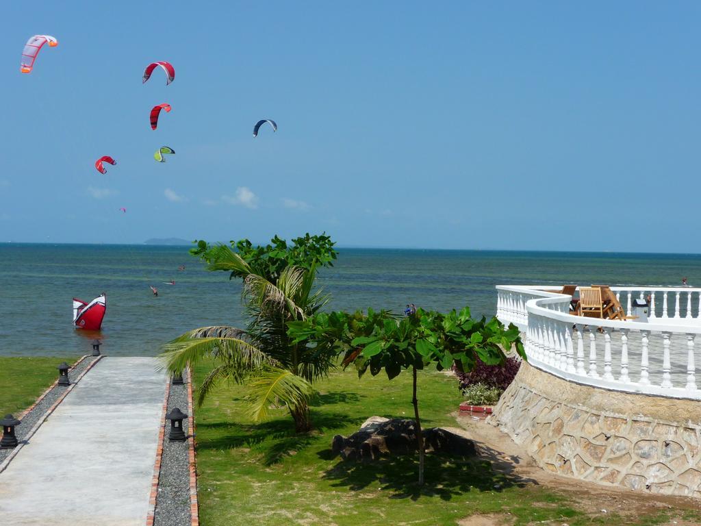 Bintan Agro Beach Resort & Spa Teluk Bakau Kültér fotó